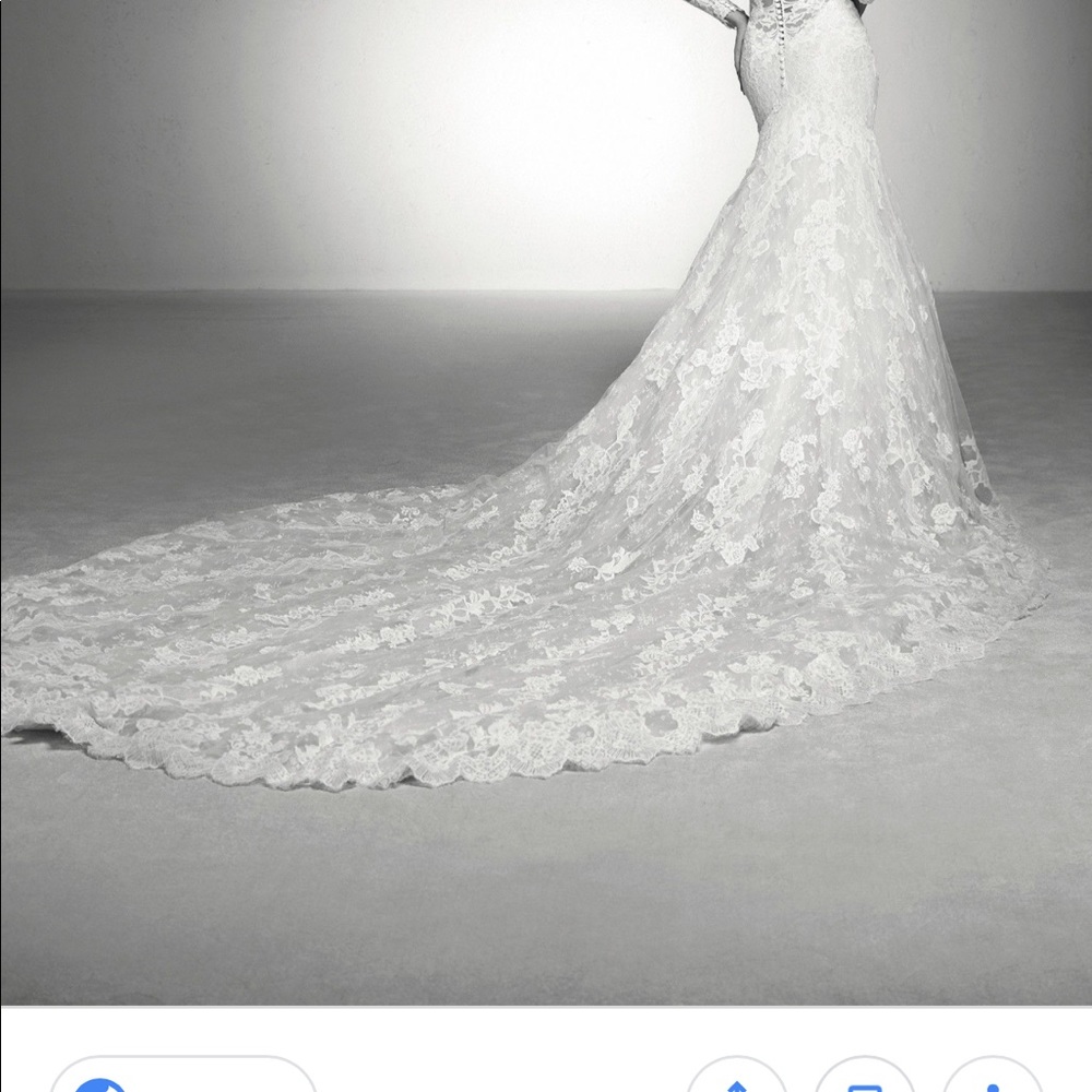 Wedding dress, never wear it